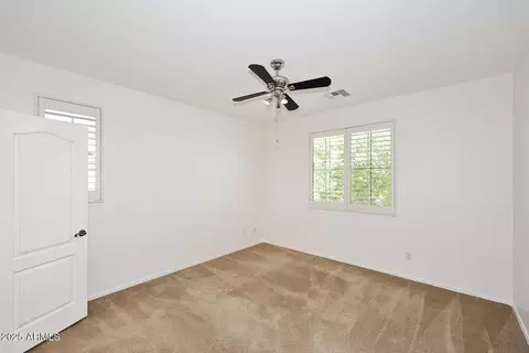 1839 E Donner Dr, Phoenix, AZ 85042 photo 8