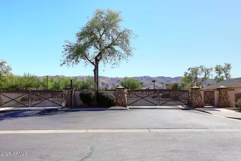 1839 E Donner Dr, Phoenix, AZ 85042 photo 25