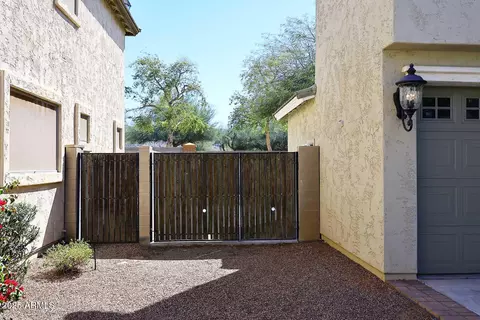 1839 E Donner Dr, Phoenix, AZ 85042 photo 20