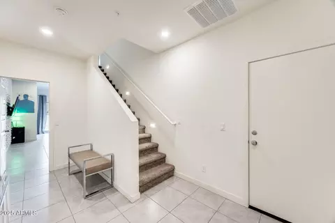 Entry Way - 2228 W Harmont Dr, Phoenix, AZ 85021 photo 1 of 8
