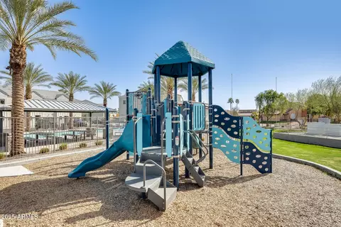 View/Area - 2228 W Harmont Dr, Phoenix, AZ 85021 photo 1 of 2