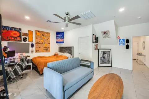 Bedroom - 2228 W Harmont Dr, Phoenix, AZ 85021 photo 1 of 8
