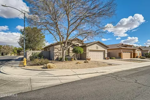 6198 W Wikieup Ln, Glendale, AZ 85308