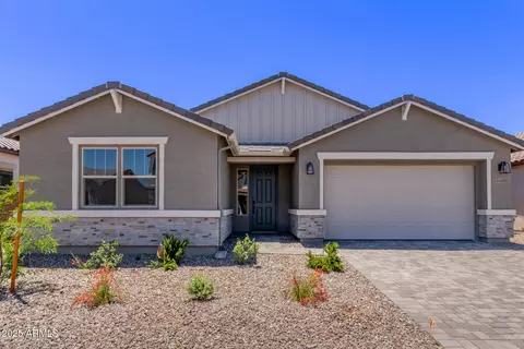40499 W Michaels Dr, Maricopa, AZ 85138