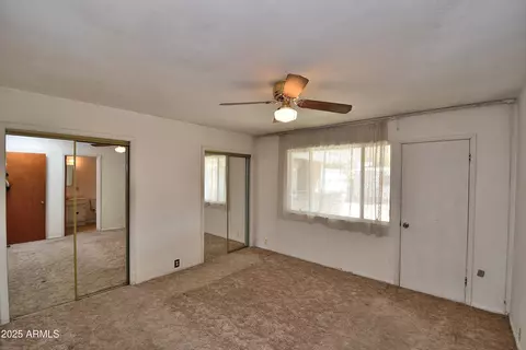 Bedroom - 8043 N 10th Pl, Phoenix, AZ 85020 photo 1 of 3