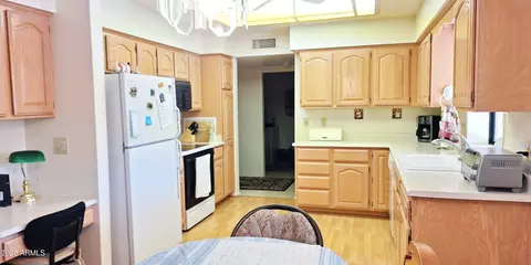 Kitchen - 8335 E Monte Ave, Mesa, AZ 85209 photo 1 of 3