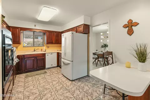 Kitchen - 6217 El Paso St, Mesa, AZ 85205 photo 1 of 6