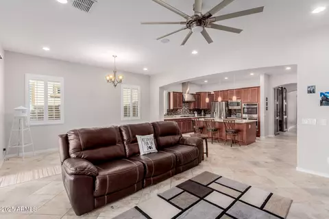 3816 E Rakestraw Ln, Gilbert, AZ 85298 photo 11