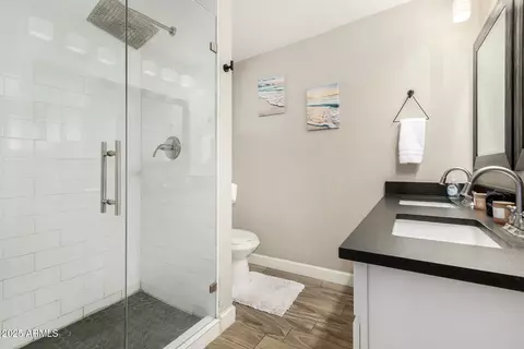 Bath - 1934 El Parque Dr, Tempe, AZ 85282 photo 1 of 2