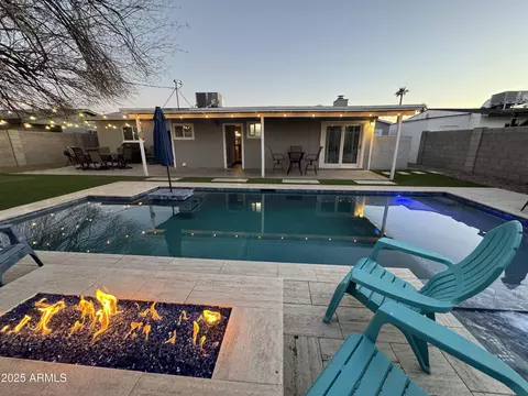 Exterior - 1934 El Parque Dr, Tempe, AZ 85282 photo 9 of 15