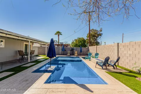 Exterior - 1934 El Parque Dr, Tempe, AZ 85282 photo 4 of 15