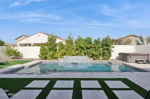 Exterior - 9452 E Theia Dr, Mesa, AZ 85212 photo 3 of 8