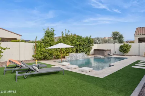 Exterior - 9452 E Theia Dr, Mesa, AZ 85212 photo 5 of 8