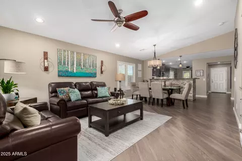 2108 E Lindrick Dr, Gilbert, AZ 85298 photo 8