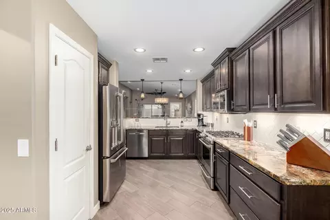 2108 E Lindrick Dr, Gilbert, AZ 85298 photo 14