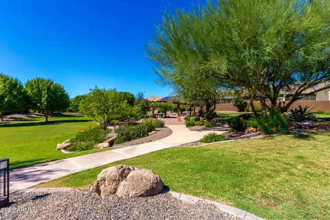 View/Area - 3110 E Cat Balue Dr, Phoenix, AZ 85050 photo 1 of 1
