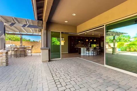 Exterior - 3110 E Cat Balue Dr, Phoenix, AZ 85050 photo 2 of 5