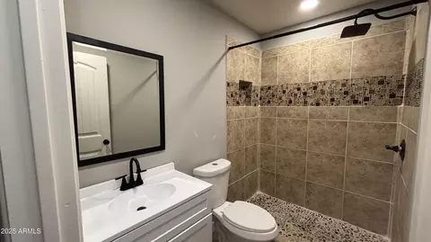4231 E Carter Dr, Phoenix, AZ 85042 photo 10