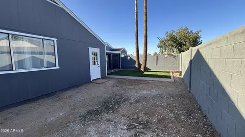 4231 E Carter Dr, Phoenix, AZ 85042 photo 14
