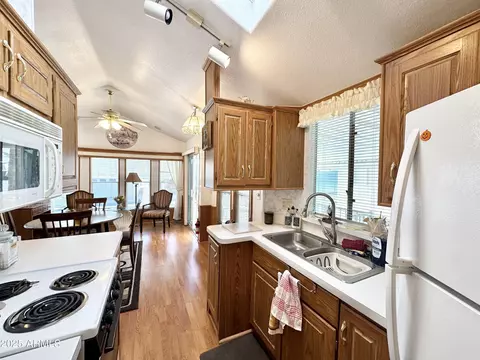 864 S Motherlode Dr, Apache Junction, AZ 85119 photo 40