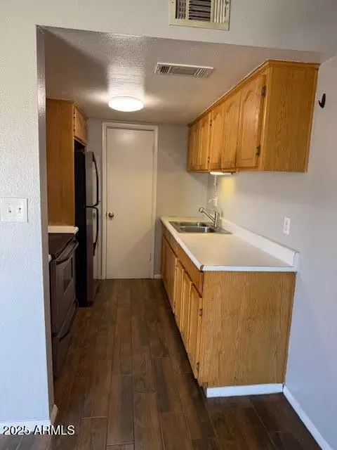 4017 S 45th St, Phoenix, AZ 85040 photo 7
