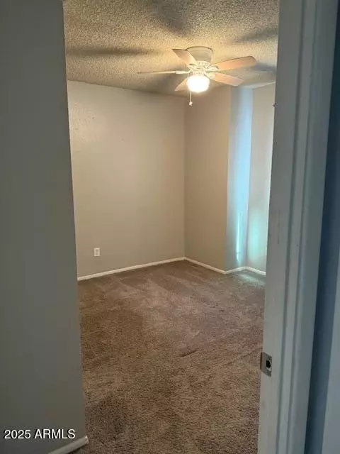 4017 S 45th St, Phoenix, AZ 85040 photo 2