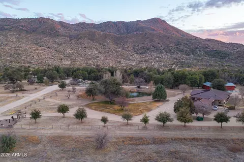 51238 N Pinal Ranch Rd, Miami, AZ 85539