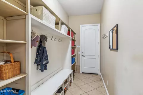 3713 E Cat Balue Dr, Phoenix, AZ 85050 photo 15