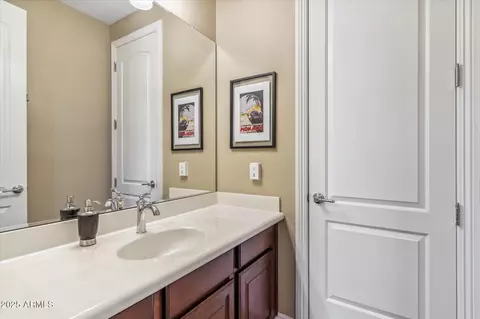 3713 E Cat Balue Dr, Phoenix, AZ 85050 photo 30