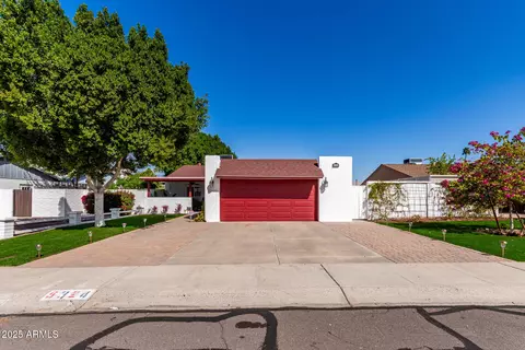 5324 W Carol Ave, Glendale, AZ 85302