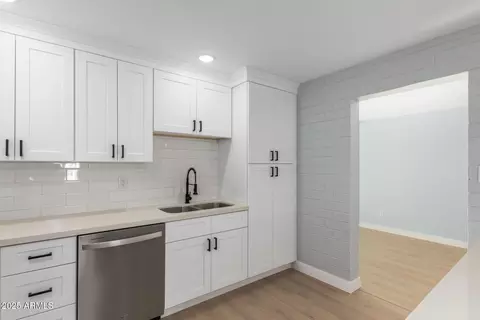 9127 E Broadway Rd, Mesa, AZ 85208 photo 11