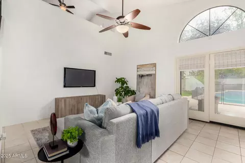 4558 E Vista Dr, Phoenix, AZ 85032 photo 7