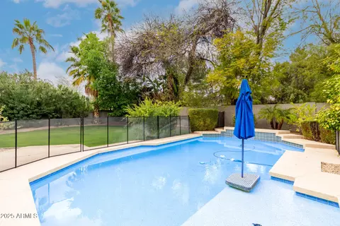 4558 E Vista Dr, Phoenix, AZ 85032 photo 2