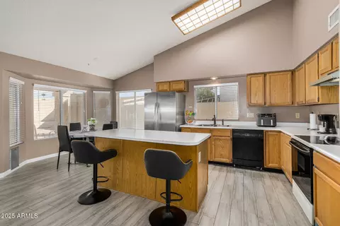Kitchen - 6632 E Fairbrook Cir, Mesa, AZ 85205 photo 1 of 1