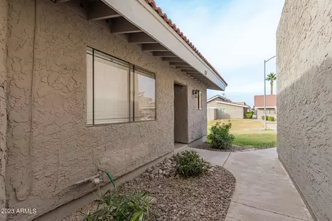 Exterior - 406 E Washington Ave #C, Gilbert, AZ 85234 photo 2 of 2
