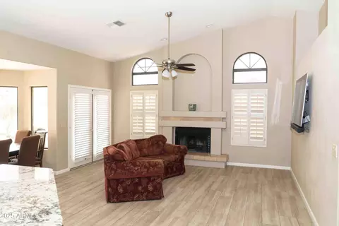 819 W Harbor Dr, Gilbert, AZ 85233 photo 11