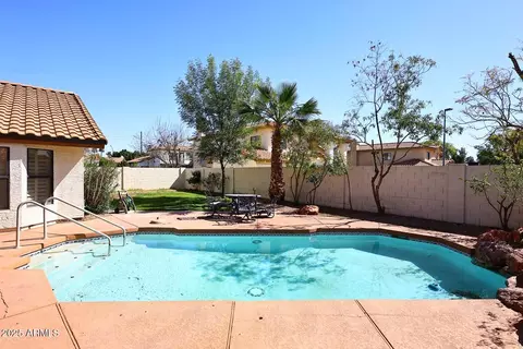 819 W Harbor Dr, Gilbert, AZ 85233 photo 32