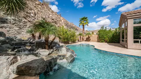 Exterior - 16060 S 4th St, Phoenix, AZ 85048 photo 8 of 13
