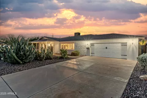 6702 E Monte Vista Rd, Scottsdale, AZ 85257