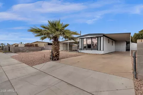 2570 W Scenic St, Apache Junction, AZ 85120 photo 3