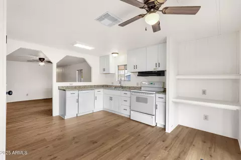 2570 W Scenic St, Apache Junction, AZ 85120 photo 10
