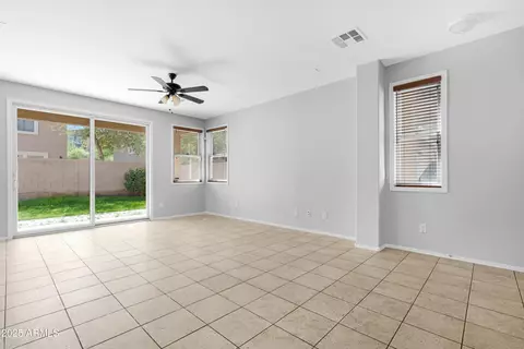 2331 E Pecan Rd, Phoenix, AZ 85040 photo 19