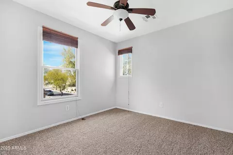 2331 E Pecan Rd, Phoenix, AZ 85040 photo 8