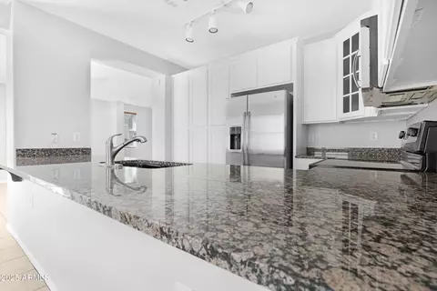2331 E Pecan Rd, Phoenix, AZ 85040 photo 7