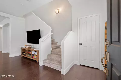 Entry Way - 5824 E Hoover Ave, Mesa, AZ 85206 photo 1 of 6