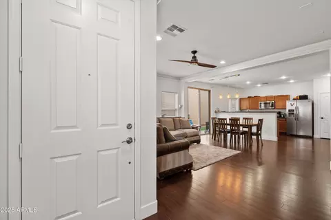 Entry Way - 5824 E Hoover Ave, Mesa, AZ 85206 photo 2 of 6