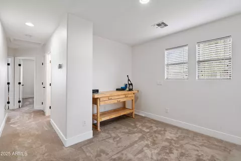 Entry Way - 5824 E Hoover Ave, Mesa, AZ 85206 photo 5 of 6