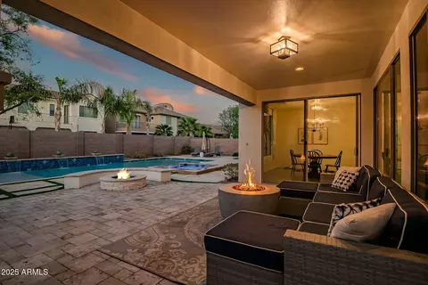 2484 E Lodgepole Dr, Gilbert, AZ 85298 photo 5
