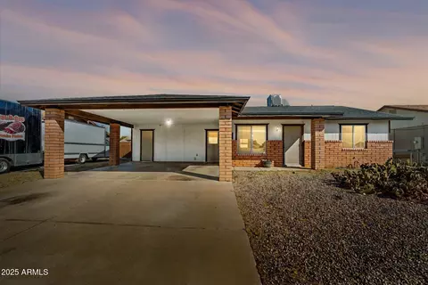7334 W Sells Dr, Phoenix, AZ 85033