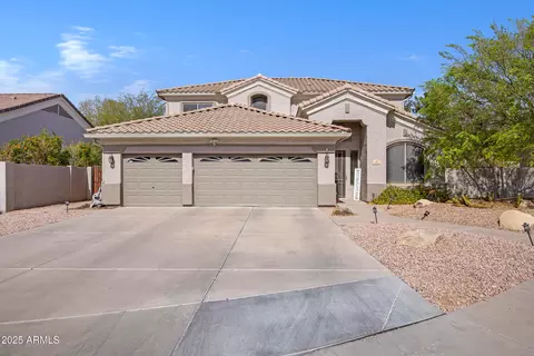 1554 E Stirrup Ct, Gilbert, AZ 85296